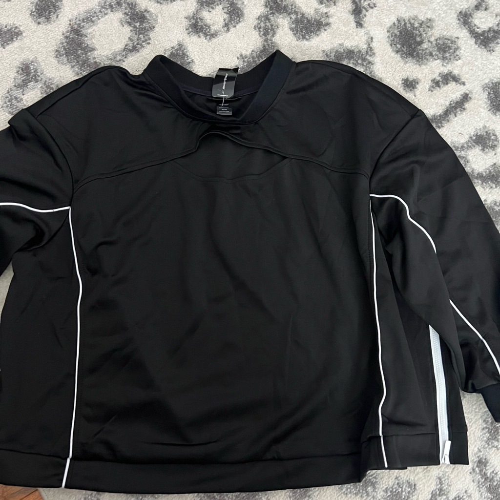 Plus Size Pullover Black